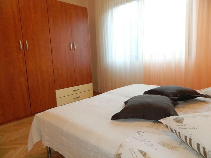 Sole Apartment *